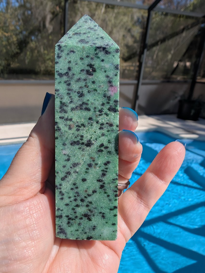 Zoisite obelisk