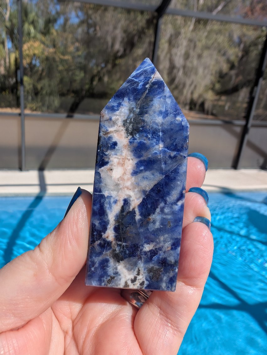 Sodalite obelisk