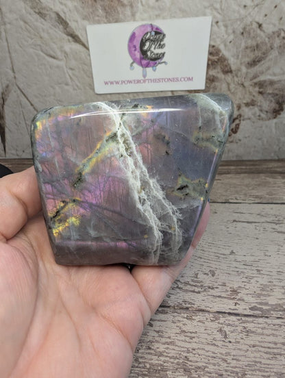 Labradorite free form