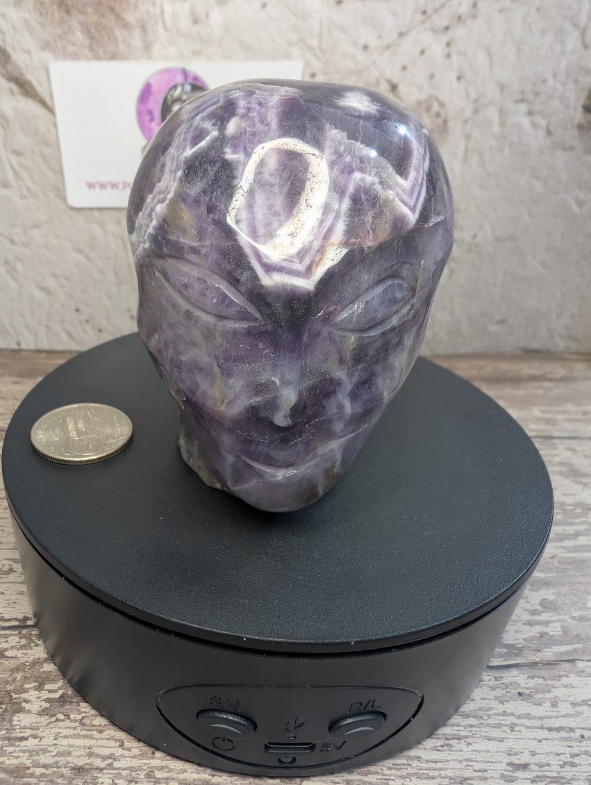 Chevron Amethyst carved Alien head