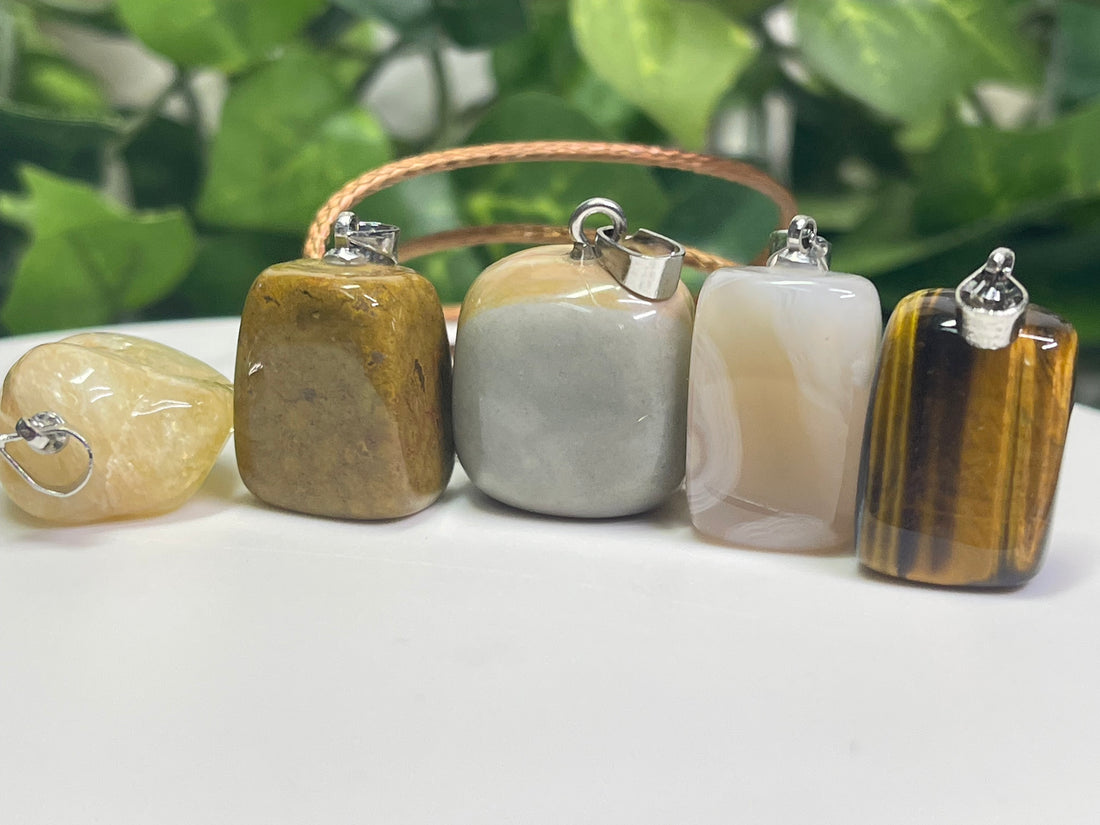 Tumble Stone Pendant Set
