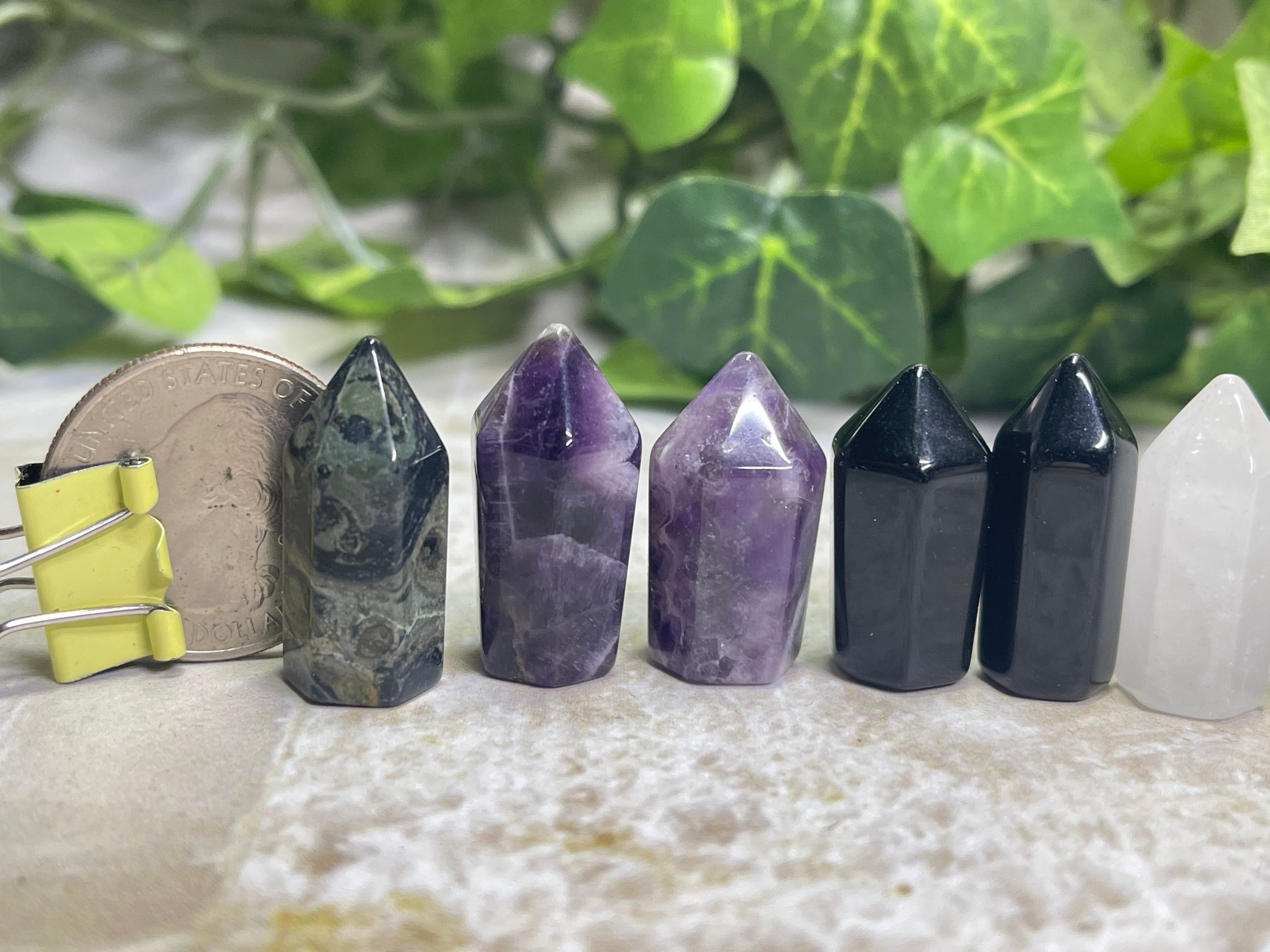 Mini Crystal Point - Choose your Material
