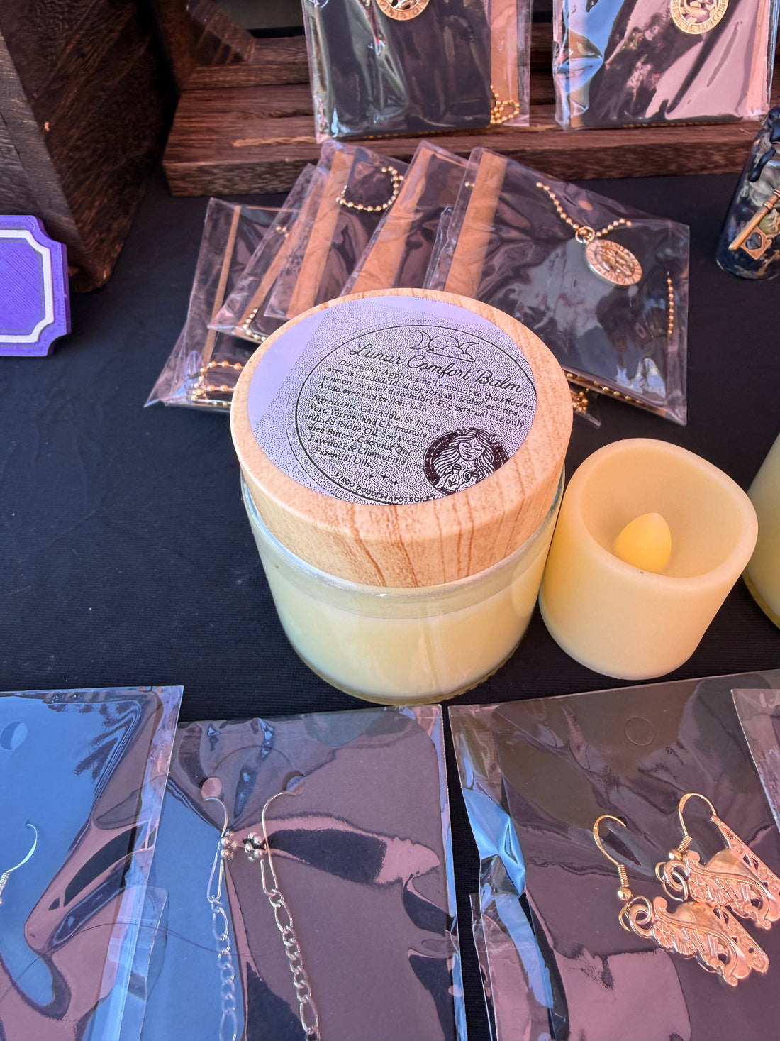 Lunar comfort Pain Relief Balm