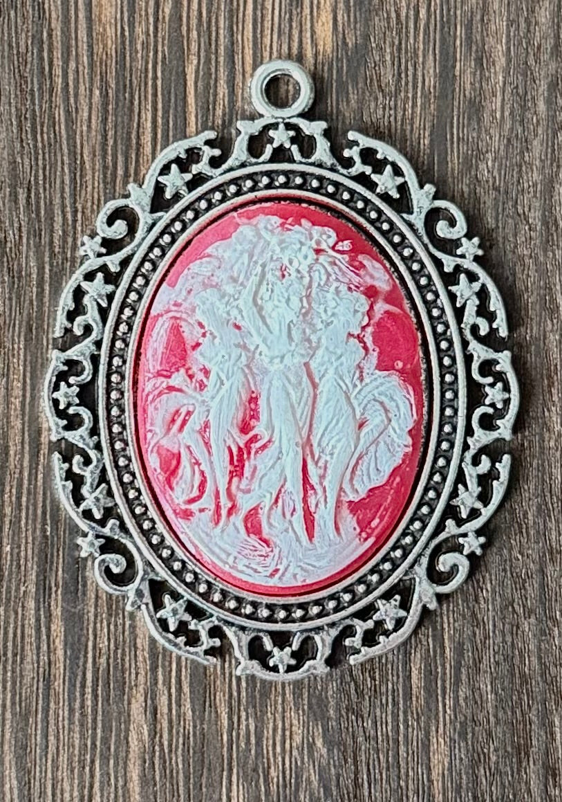 Triple Goddess Cameo Pendant Elizabeth Setting