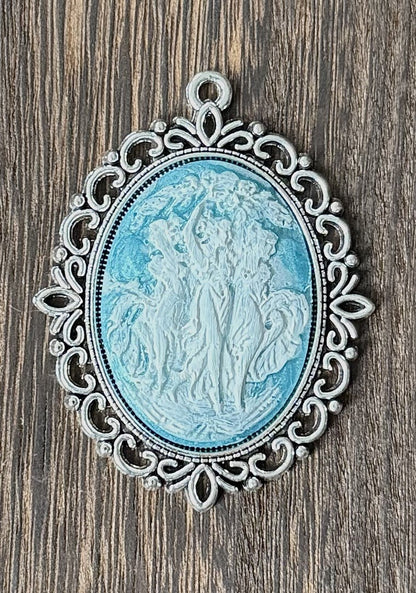 Triple Goddess Cameo Pendant Victoria Setting