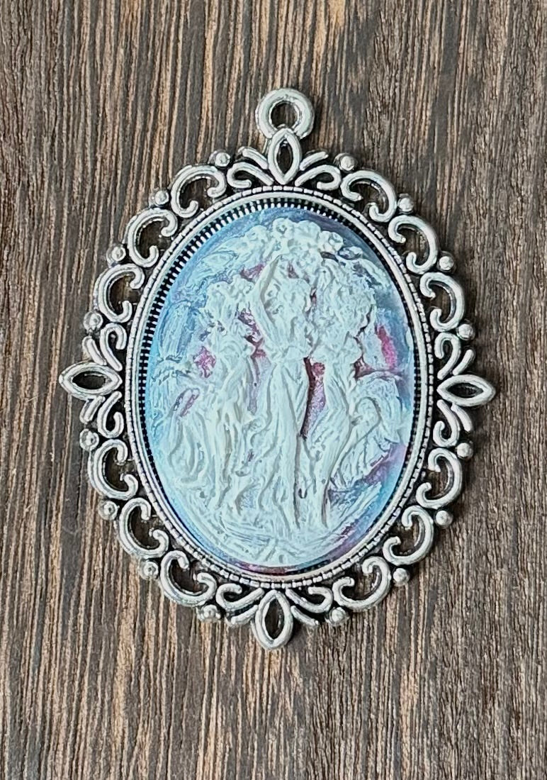 Triple Goddess Cameo Pendant Victoria Setting