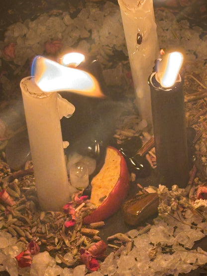 New moon candle ritual