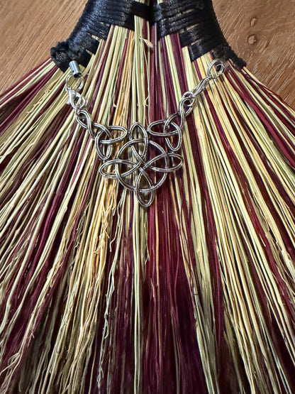 Witch knot broom