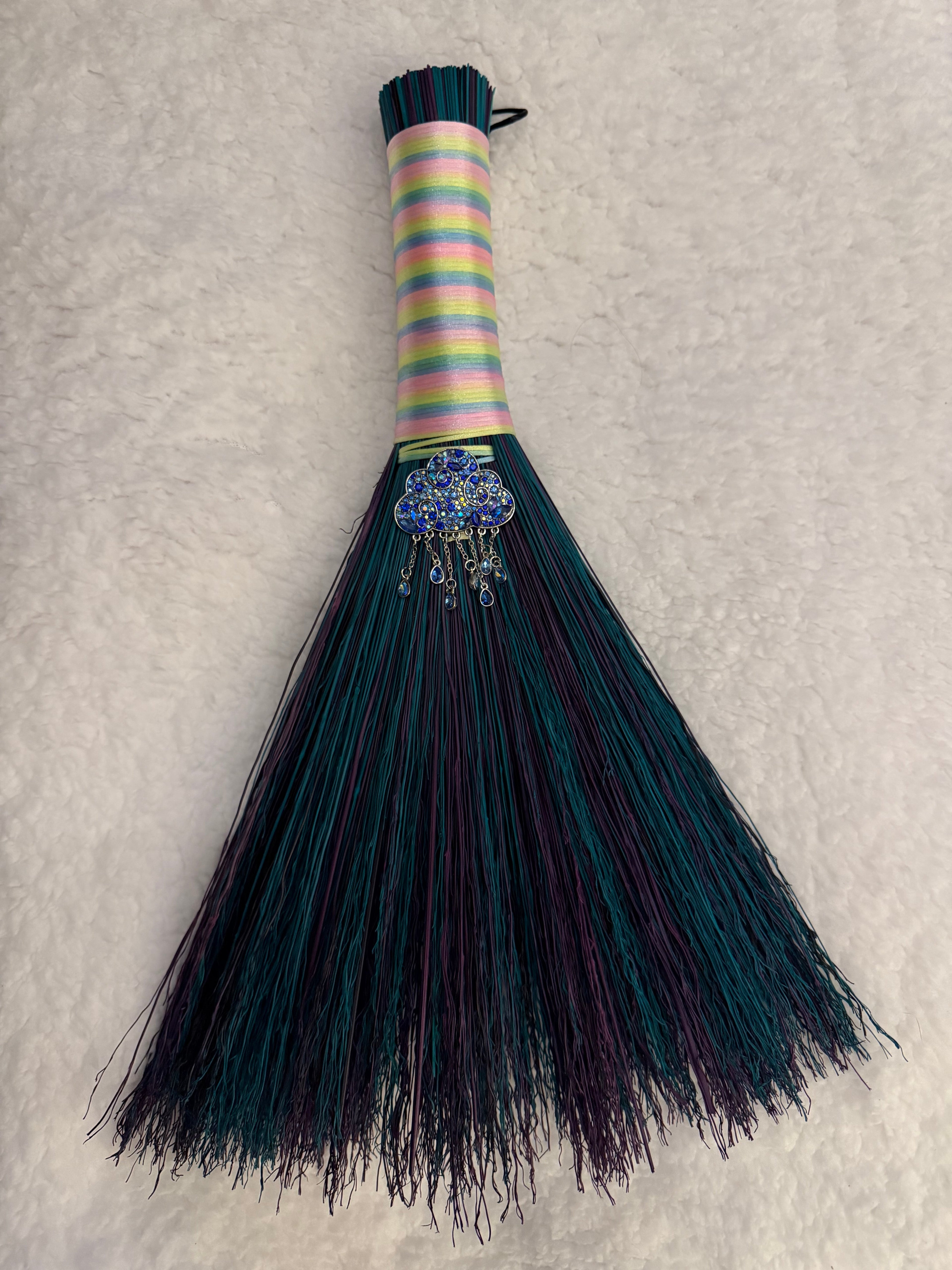 Storm broom