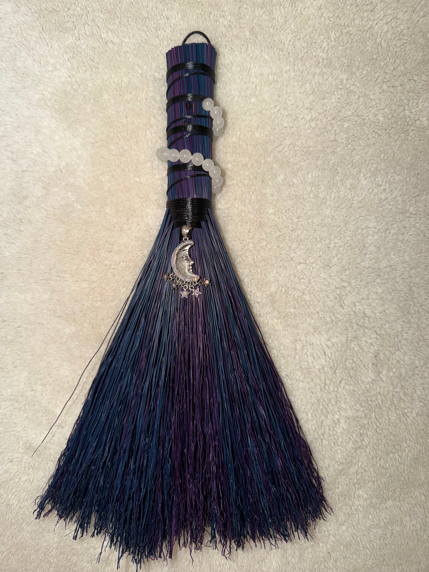 Moon broom