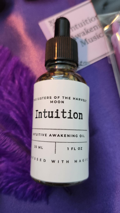 Awaken intuition with this witchcrafted spell kit. Includes oil, herbs, crystals, meditation &amp; more for deep third eye ritual work.