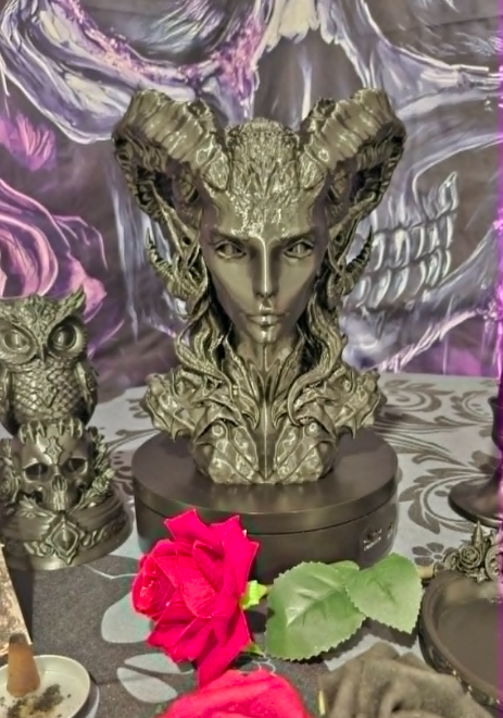 Lilith Devotional Altar Collection