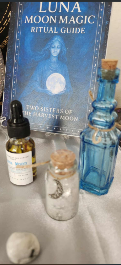 Luna Moon Magic Ritual Kit: A Complete Lunar Practice Box