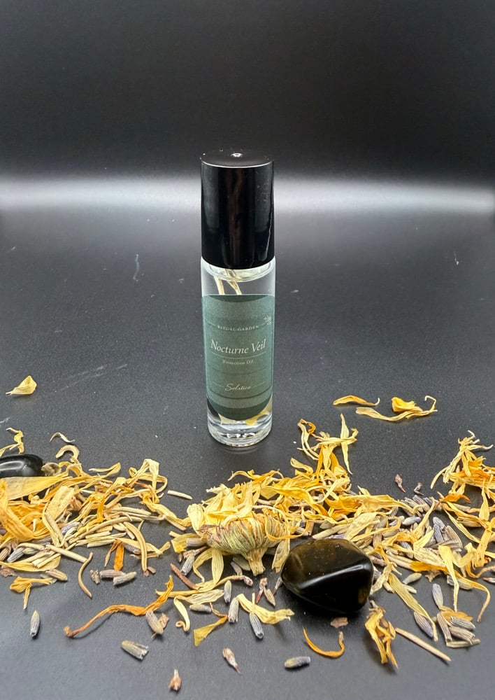 Nocturne Shield — Protection Ritual Oil (Roller)