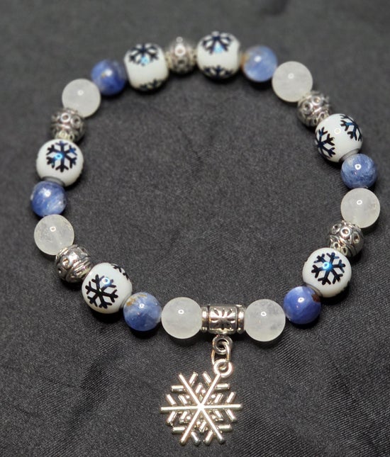 Blue Kyanite/ White Moonstone