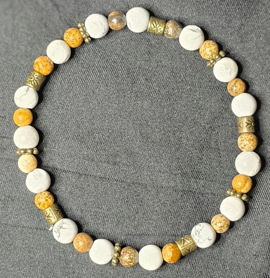 Howlite/ Picture Jasper