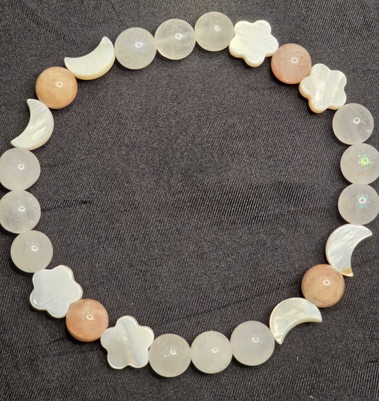 Shell/ Sunstone/ White Moonstone