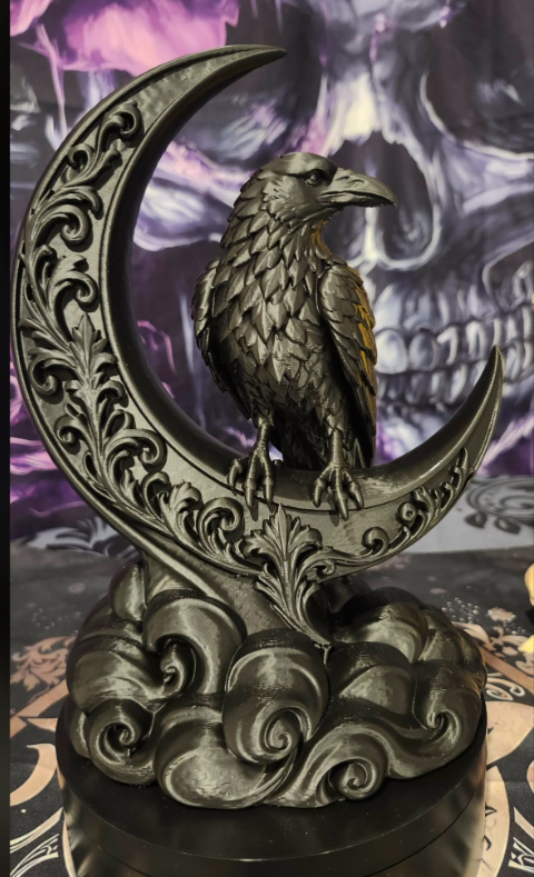 Raven on the Moon  Statue - 3D Print