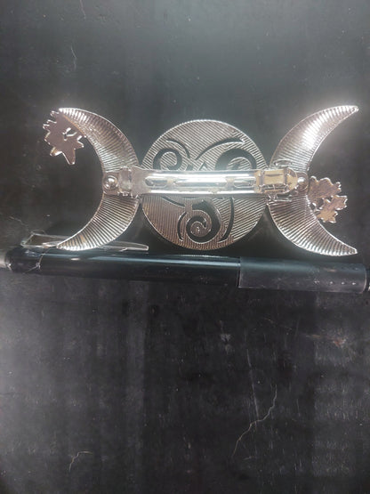 Metal Triple Moon with Teiscal Barrette