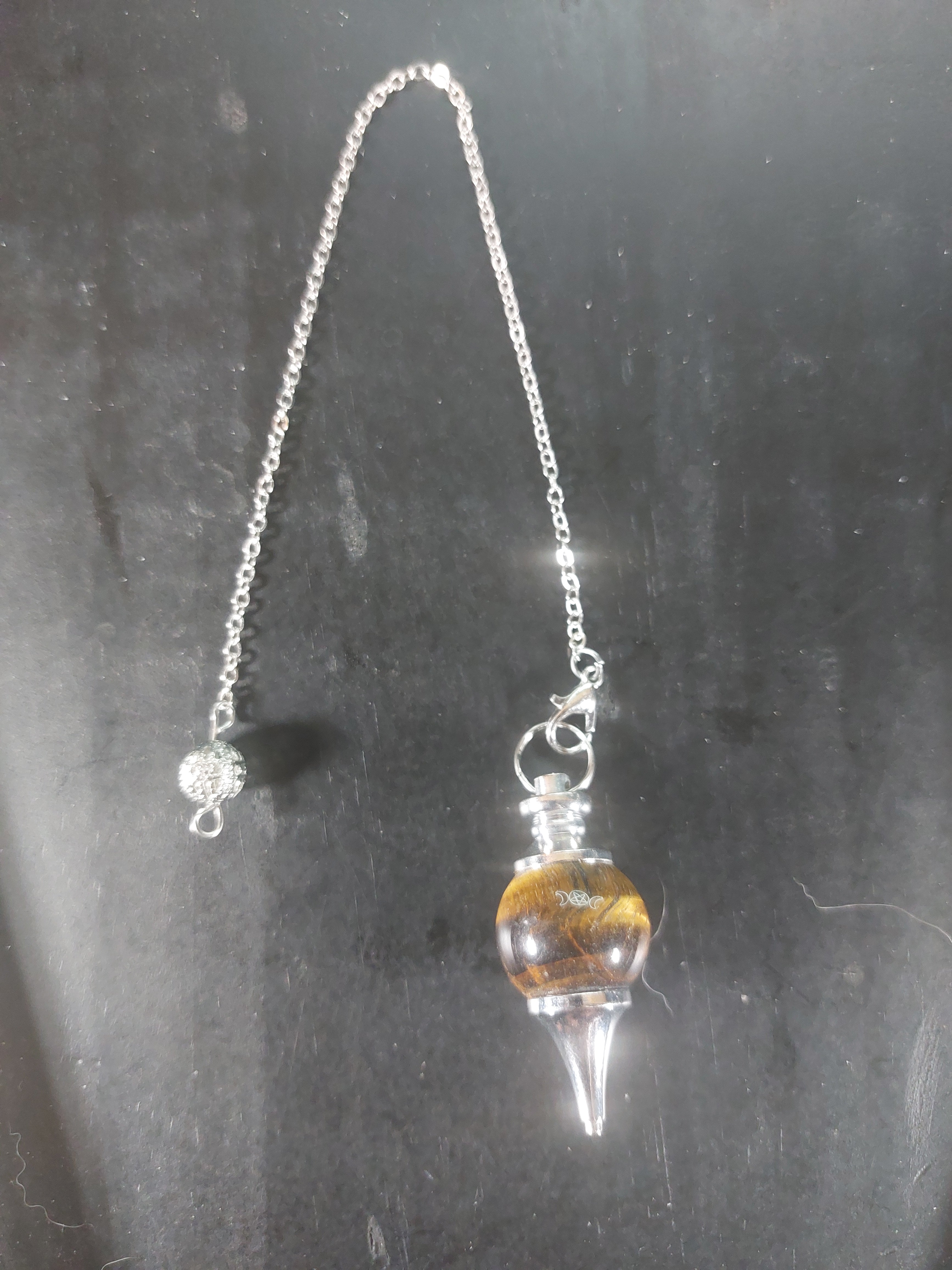 Tigers Eye Round Pendulum