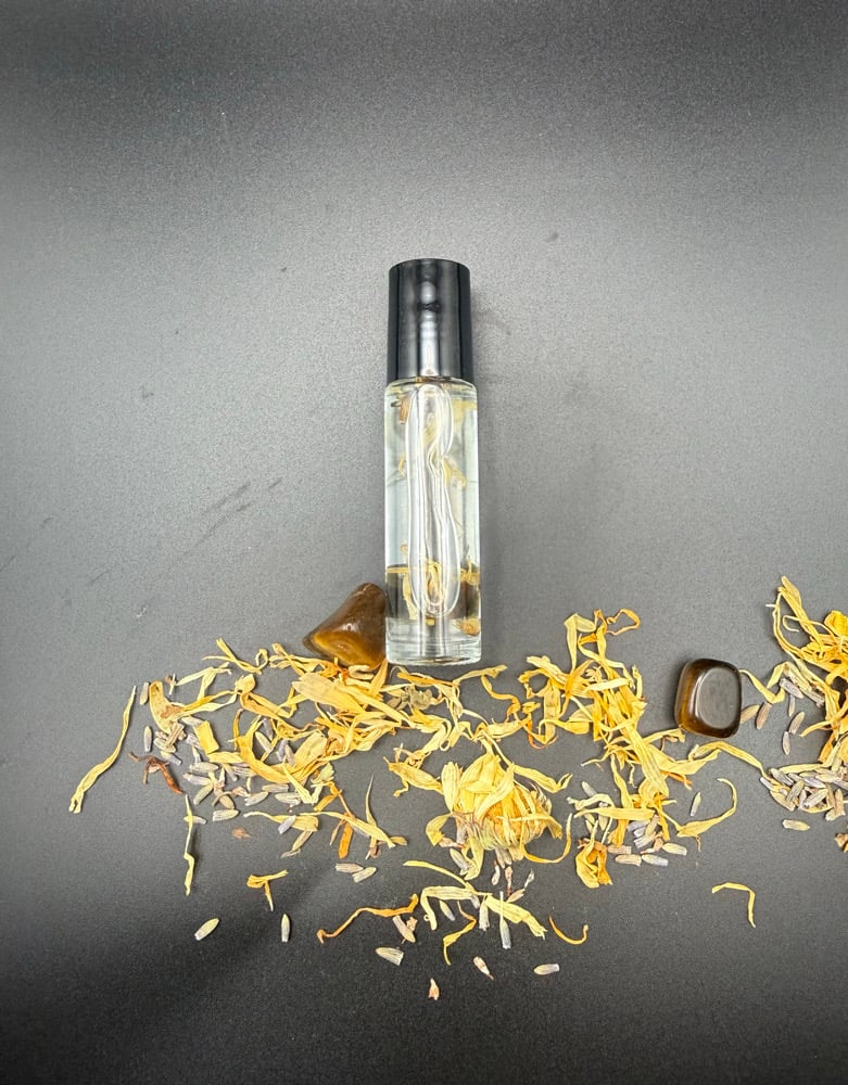 Rooted Ritual — Grounding Ritual Oil (Roller)