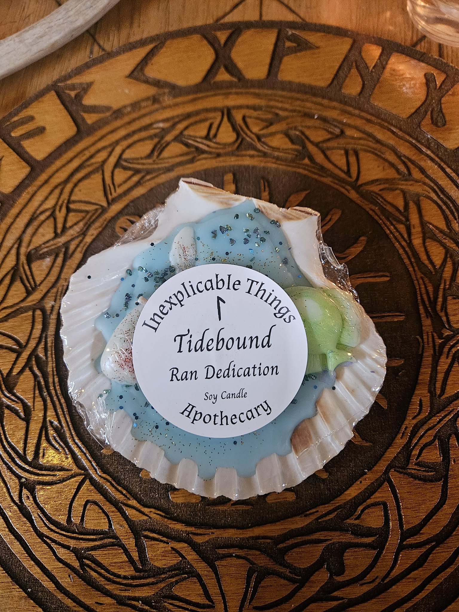 TideBound — Scallop Shell Candle (Rán Dedication Candle)