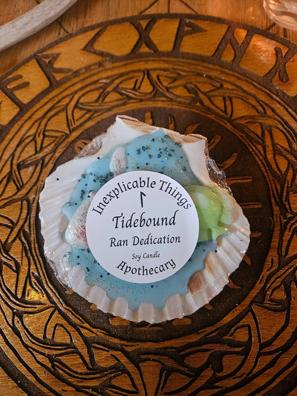 TideBound — Scallop Shell Candle (Rán Dedication Candle)